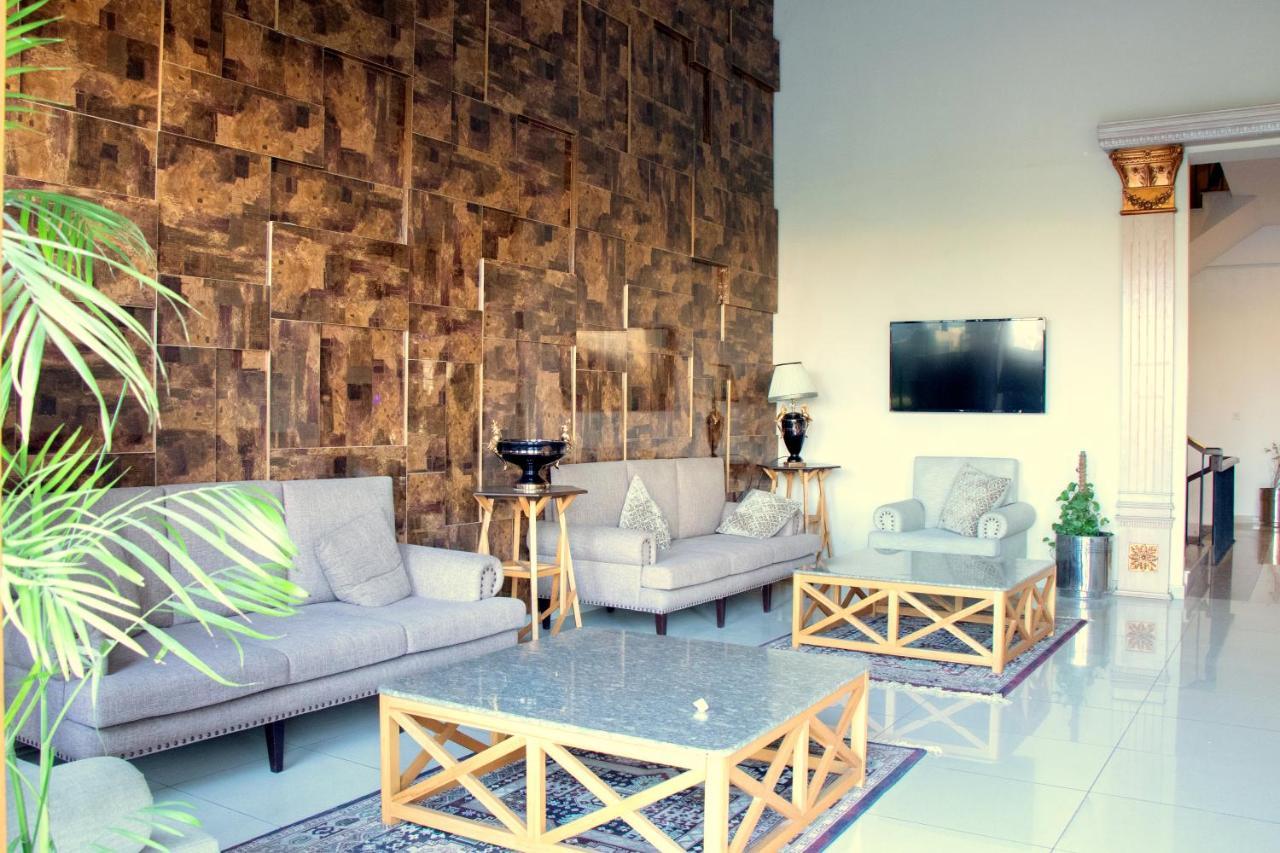 Executive 3 Bedrooms Apartment In Bahria Town Rawalpindi Exterior photo