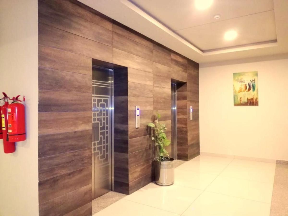 Executive 3 Bedrooms Apartment In Bahria Town Rawalpindi Exterior photo