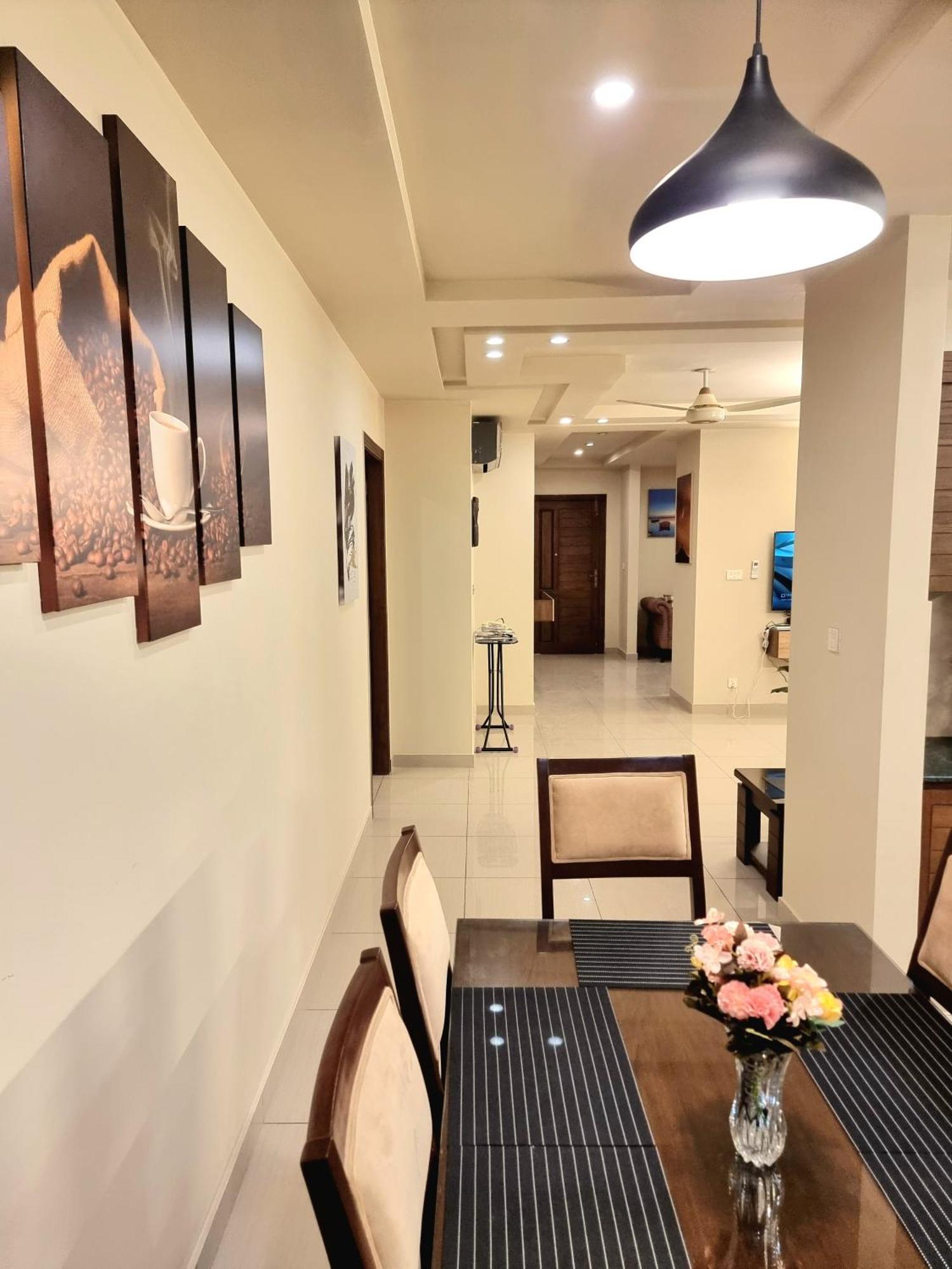Executive 3 Bedrooms Apartment In Bahria Town Rawalpindi Exterior photo