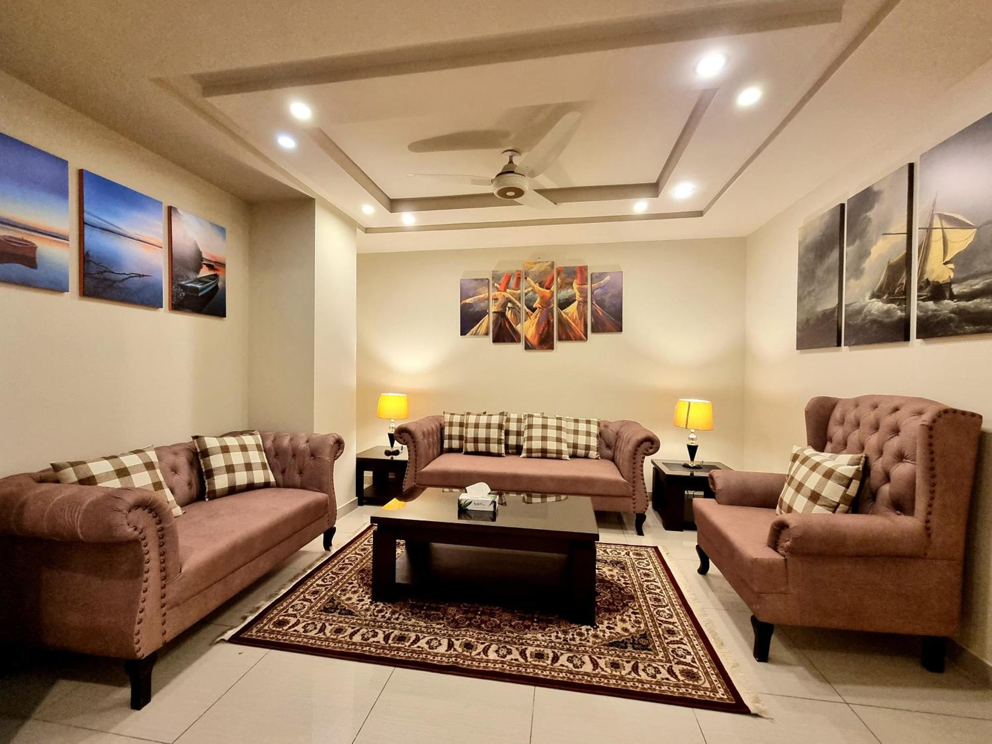 Executive 3 Bedrooms Apartment In Bahria Town Rawalpindi Exterior photo